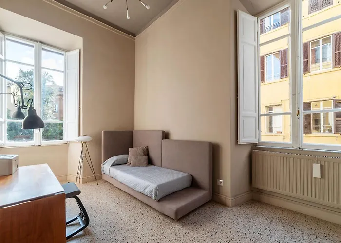 Apartament Guesthost - And Modern In Rione Monti *