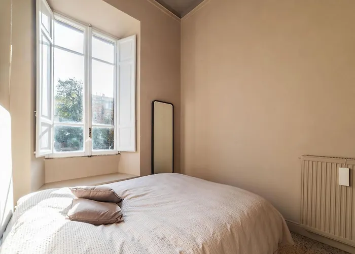 Guesthost - And Modern In Rione Monti *