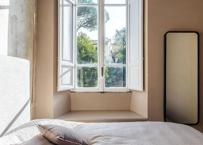 Guesthost - And Modern In Rione Monti