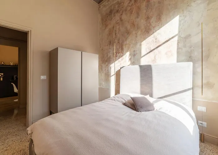 Apartment Guesthost - And Modern In Rione Monti
